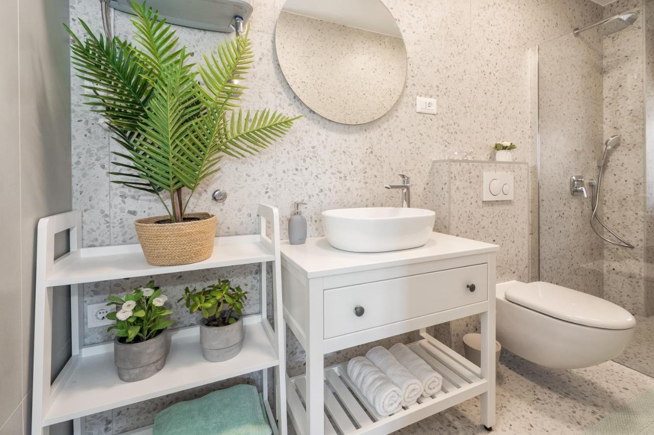 Lucio Suites Сплит Экстерьер фото
